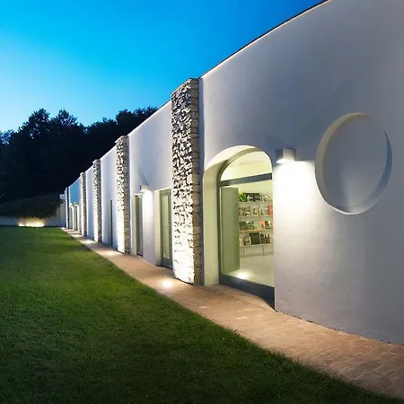 Country house Acquaghiaccia Spa & Country House