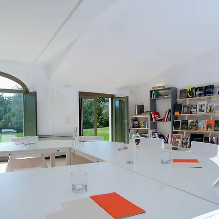Kır Evi Acquaghiaccia & Todi